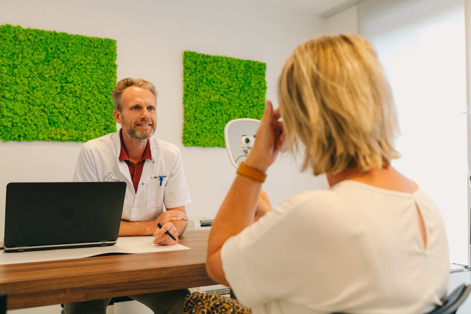 Dokter Gert Jeunen consultatie