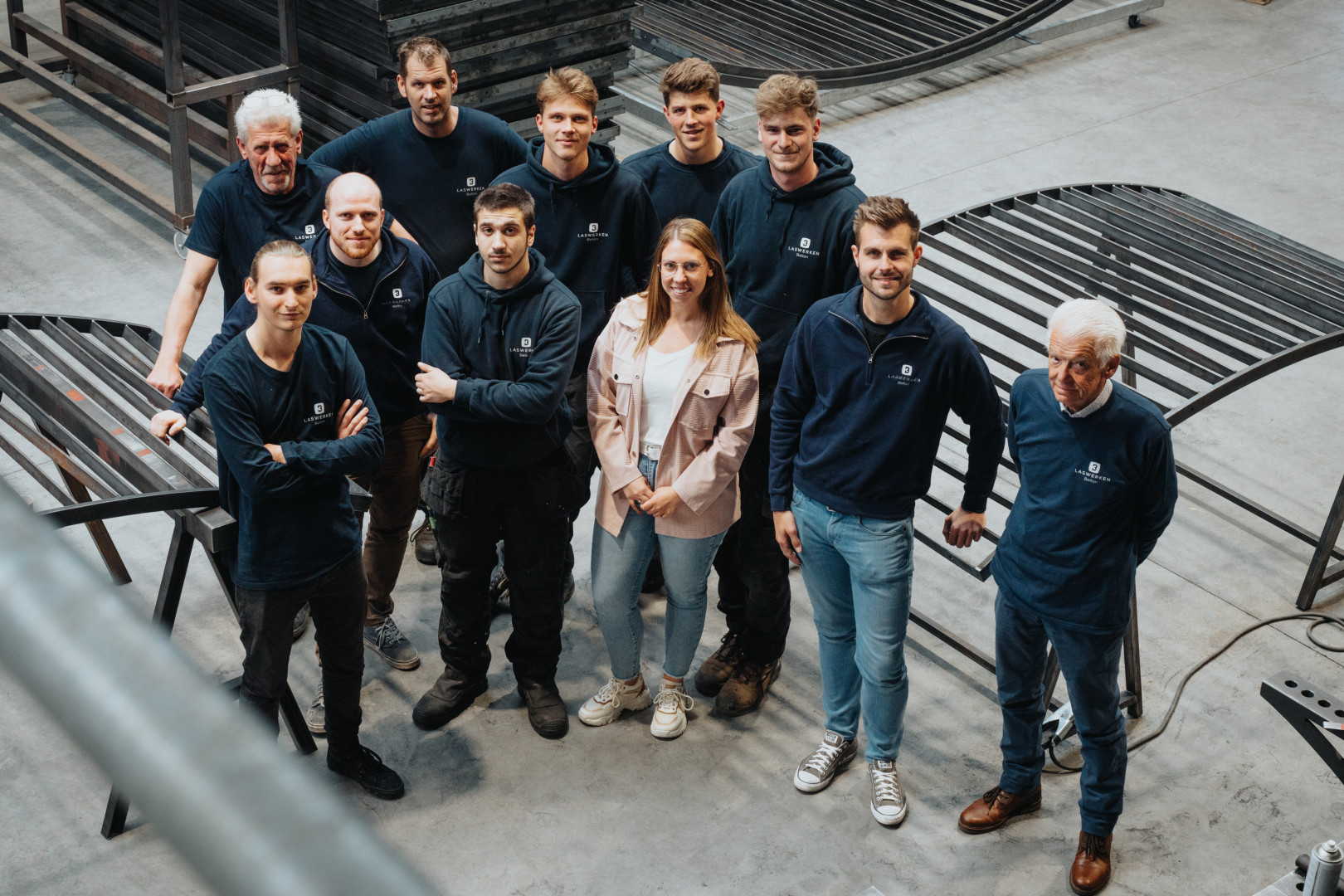 Teamfoto laswerken Bellon in atelier